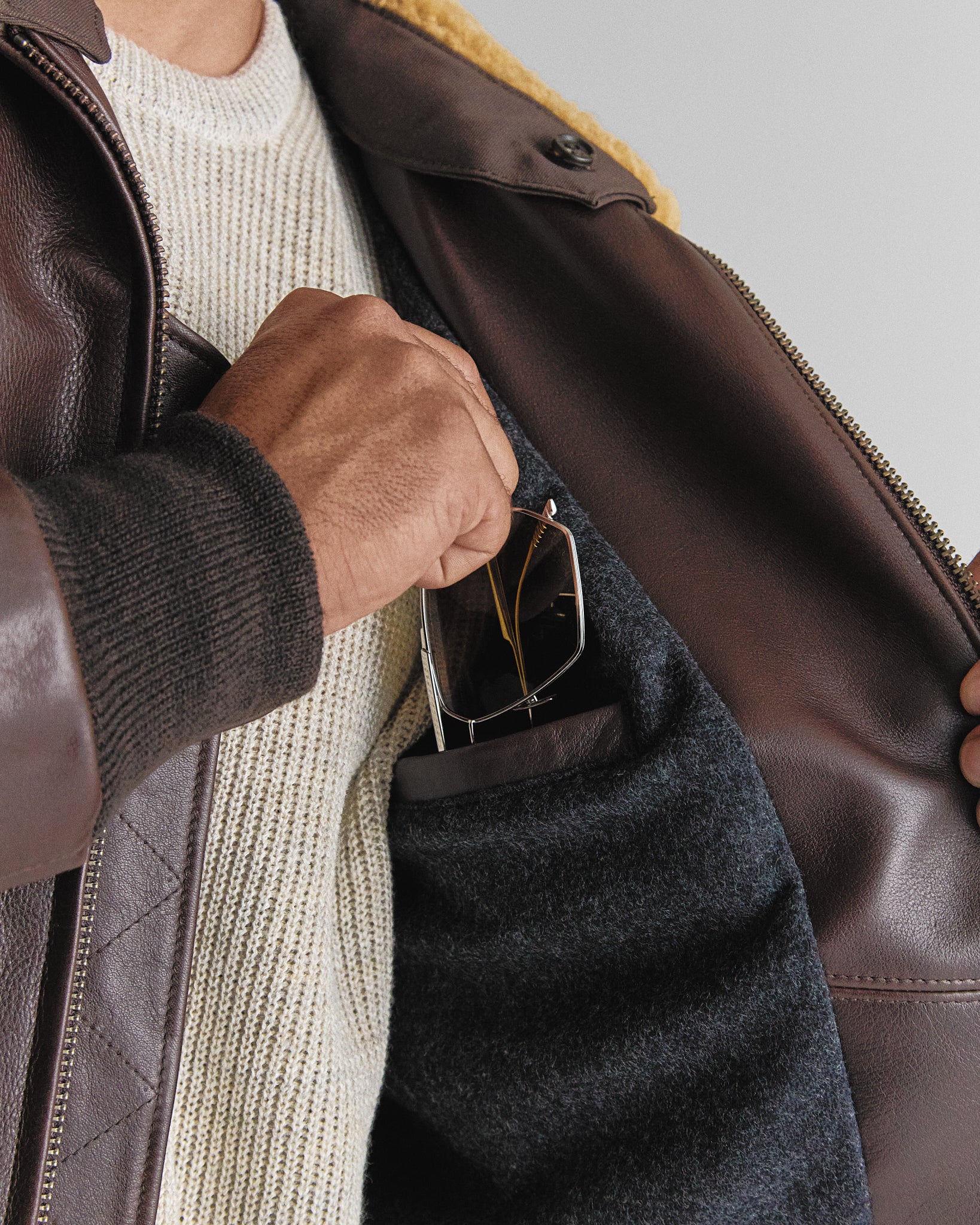 THE CARTER - Brown Leather Bomber Jacket Classic Fit