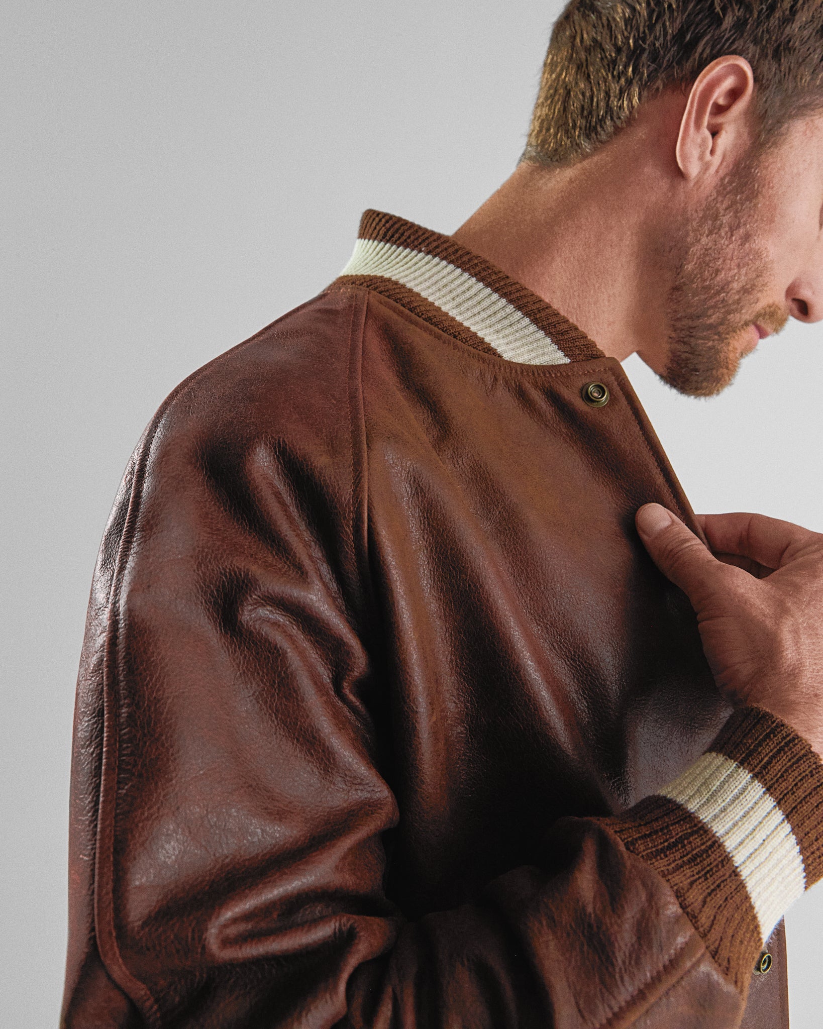 THE LEATHER RALSTON - Coffee Bean Leather Raglan Classic Fit